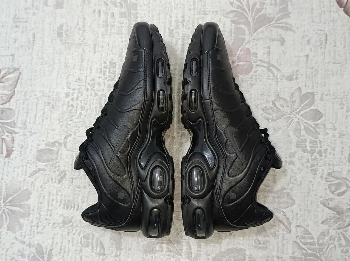 Nike TN Air Max Plus Noir Pointure 44 — Original État Neuf - 1