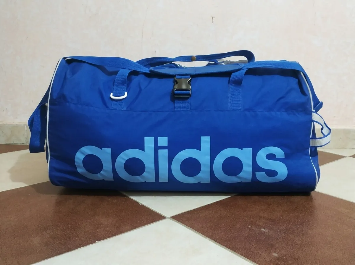 Sac de Sport Adidas Bleu Original Taille L — 65x35x25 cm - 1